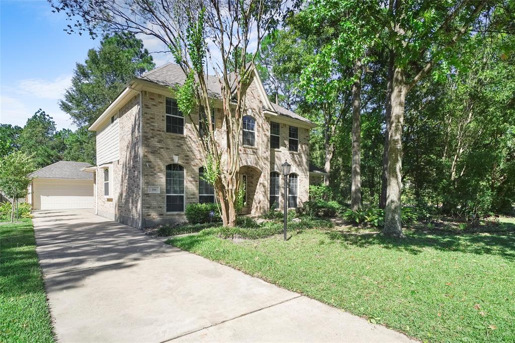 106 W Elm Crescent The Woodlands Home Listings - RE/MAX The Woodland & Spring 
