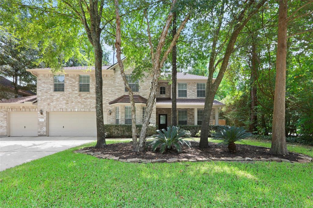 2 E Knightsbridge Drive The Woodlands Home Listings - RE/MAX The Woodland & Spring 